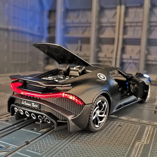 1:32 Bugatti La Voiture Noire Diecast Alloy Sports Car Model – High Simulation Collectible Toy